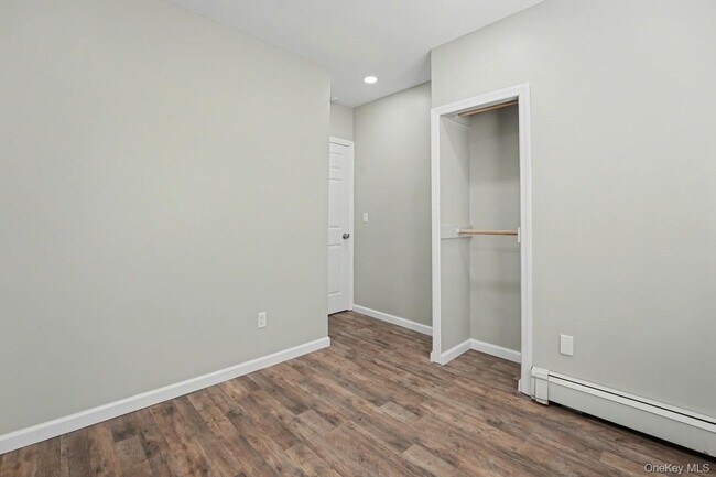 Building Photo - 7 S Atlantic St