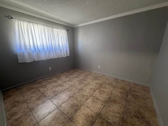 Building Photo - 124 Del Norte Ct