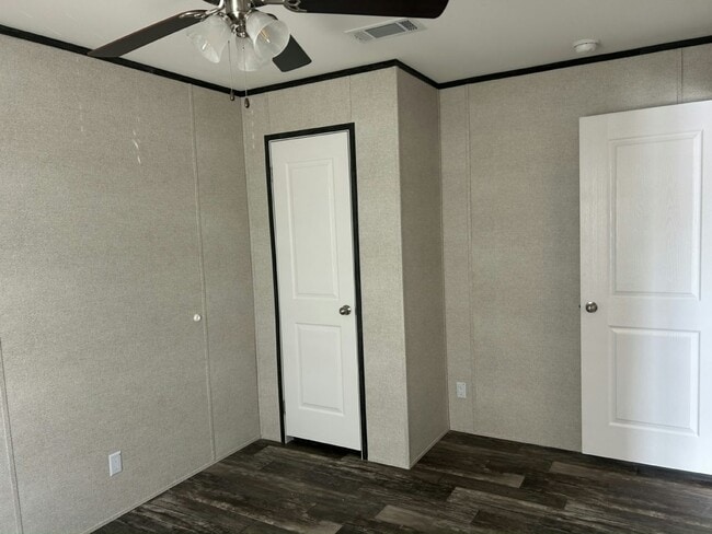 Building Photo - 14259 Isoba Ct