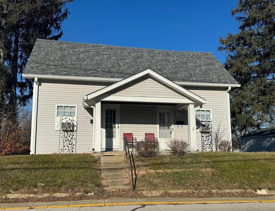 Building Photo - 294 W Clinton St