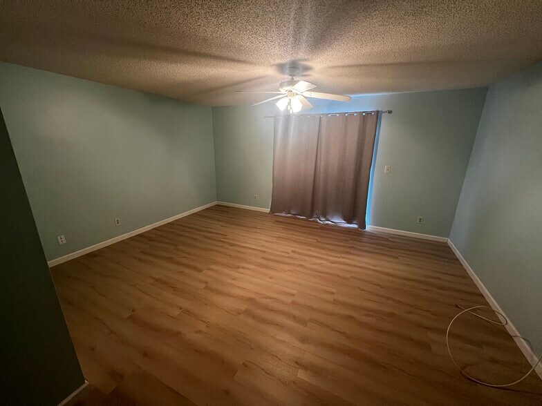 Building Photo - 3390 Ramblewood Ct