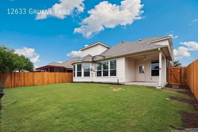Building Photo - 12633 Gruene Pass