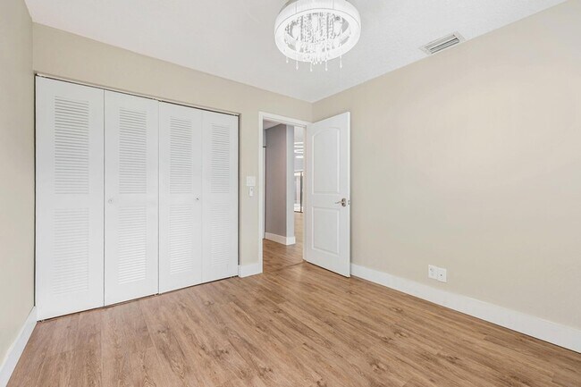 Building Photo - 21356 Summertrace Cir