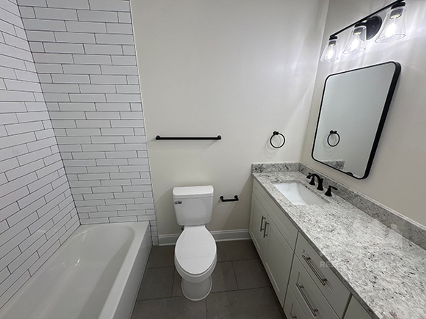 Building Photo - 108 N Highland St