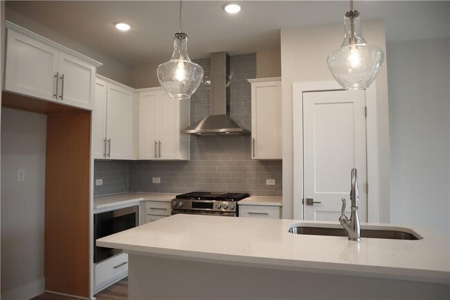 Building Photo - 692 Urban Grange Wy