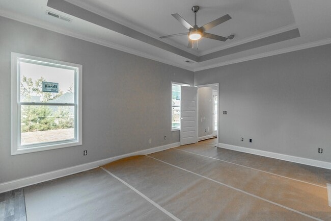 Building Photo - 5085 Oop Rd