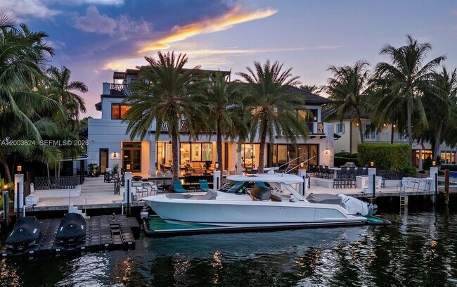 Building Photo - 720 Isle of Palms Dr