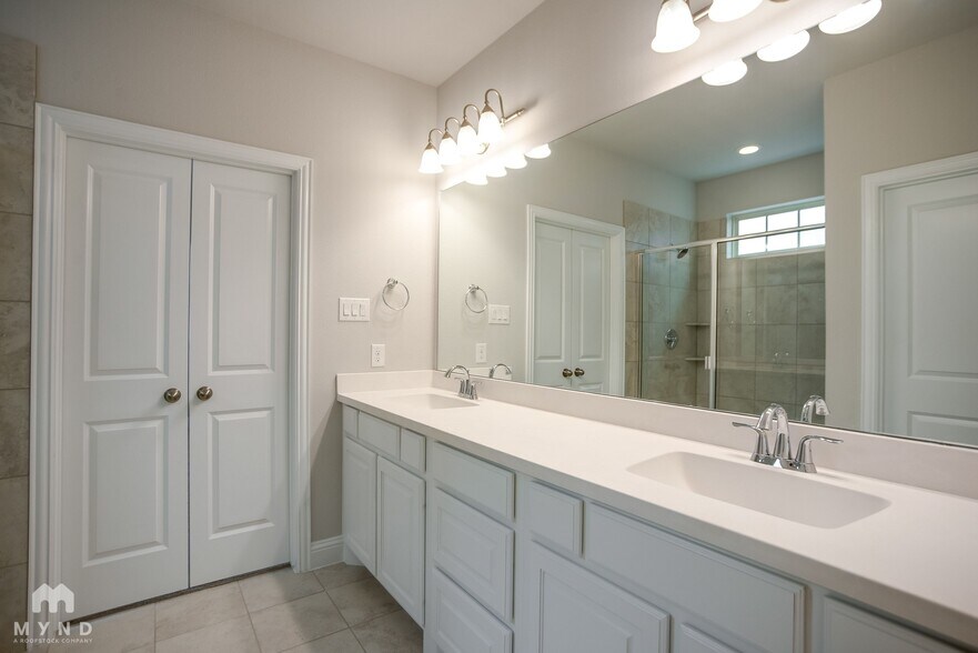 Building Photo - 3308 Damsel Sauvage Ln