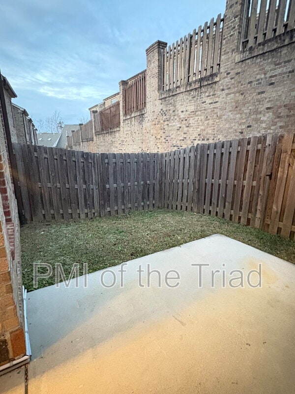 Building Photo - 1146 Augustine Heights Dr