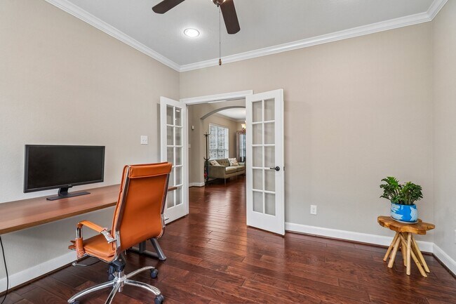 Building Photo - 15 Verdin Pl