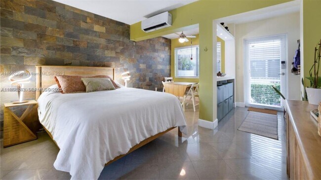 Building Photo - 626 Meridian Ave