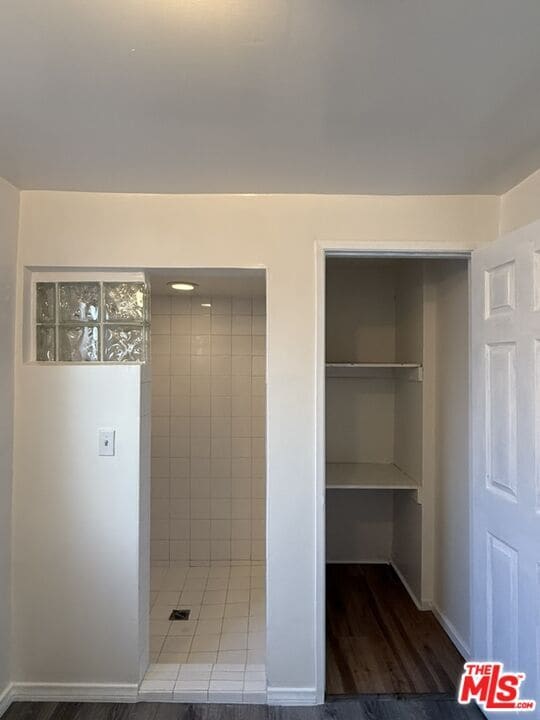 Building Photo - 6232 Goodland Ave