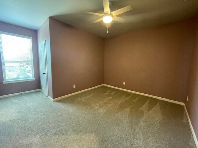Building Photo - 7380 Granville Dr
