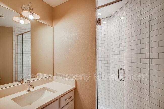 Building Photo - 3763 Steele St