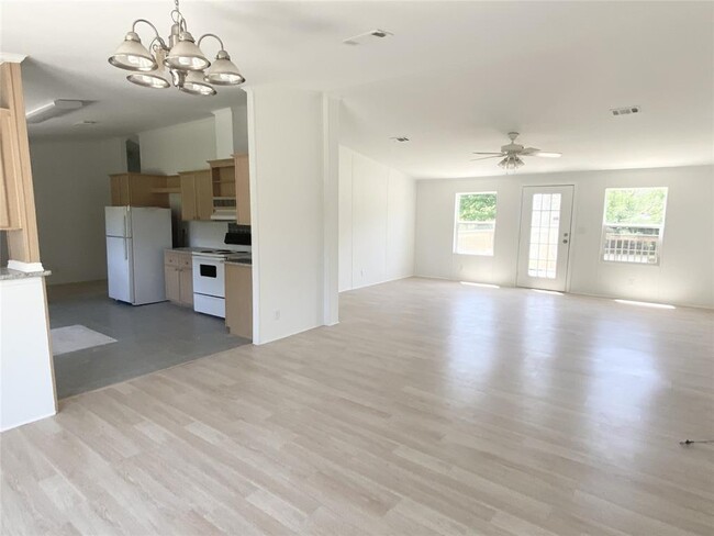 Building Photo - 2740 Citation Dr