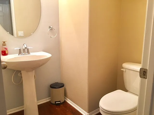 Building Photo - 2329 Driftwood Dr