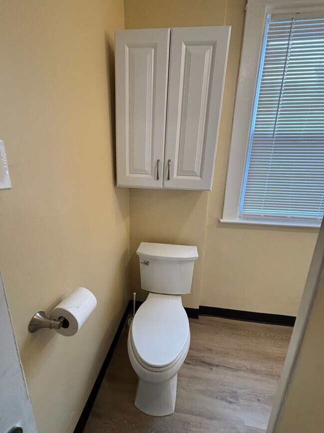 Building Photo - cla1285