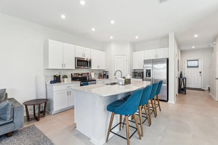 Building Photo - 13104 Bachara Way