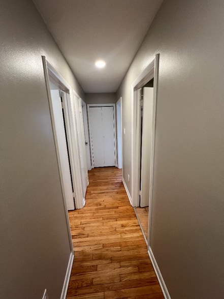 Building Photo - 221-223-223 Haven Ave