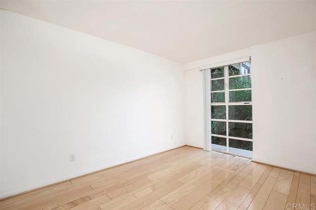 Building Photo - 1250 Cave St