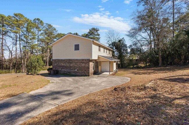 Building Photo - 1636 Huntley Ridge Dr