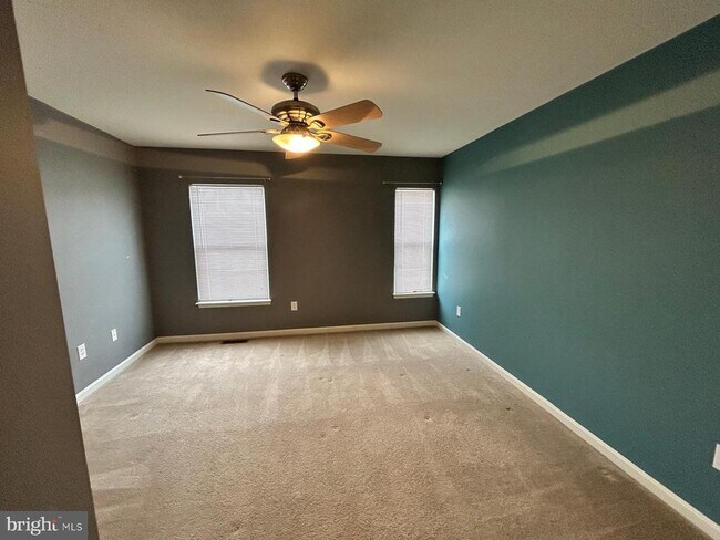 Building Photo - 406 Jacobsen Drive