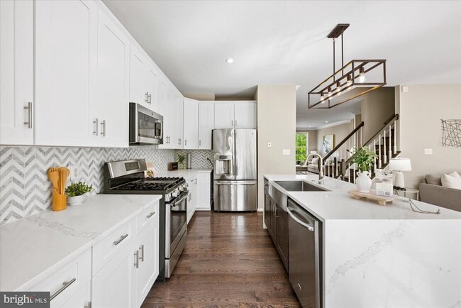 Building Photo - 13438 Burrough Farm Dr