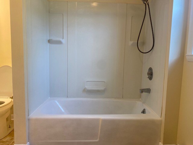 Building Photo - 220 Garland Dr