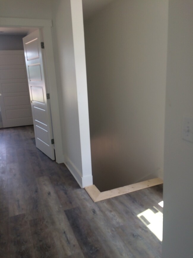 Building Photo - 1138 Kenton St