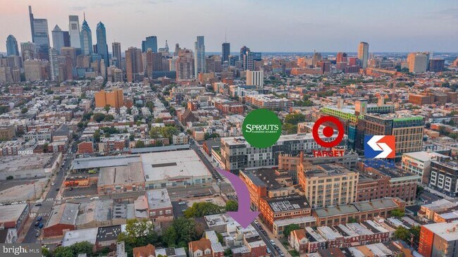 Building Photo - 1126 S 15th St