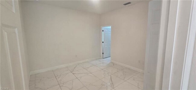 Building Photo - 4602 25th St SW