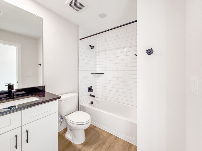 Building Photo - 5609 Mobeetie Lp