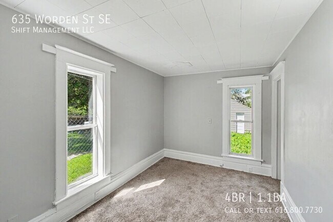 Building Photo - 635 Worden St SE