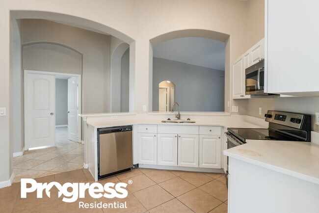 Building Photo - 7640 Hidden Cypress Dr