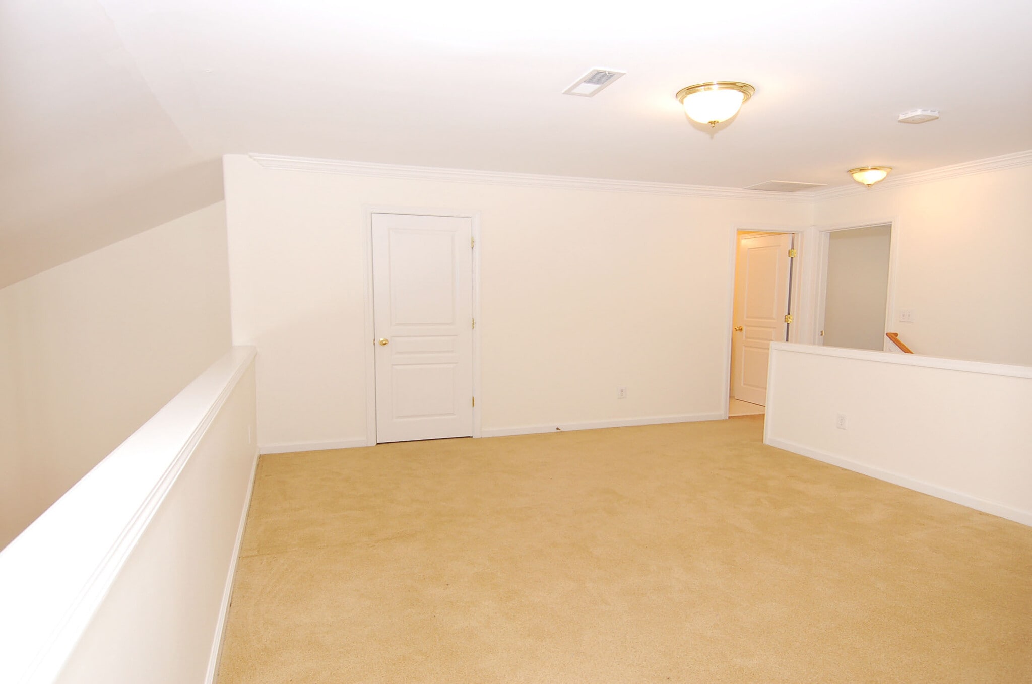 Building Photo - 3611 Lion Ridge Ct