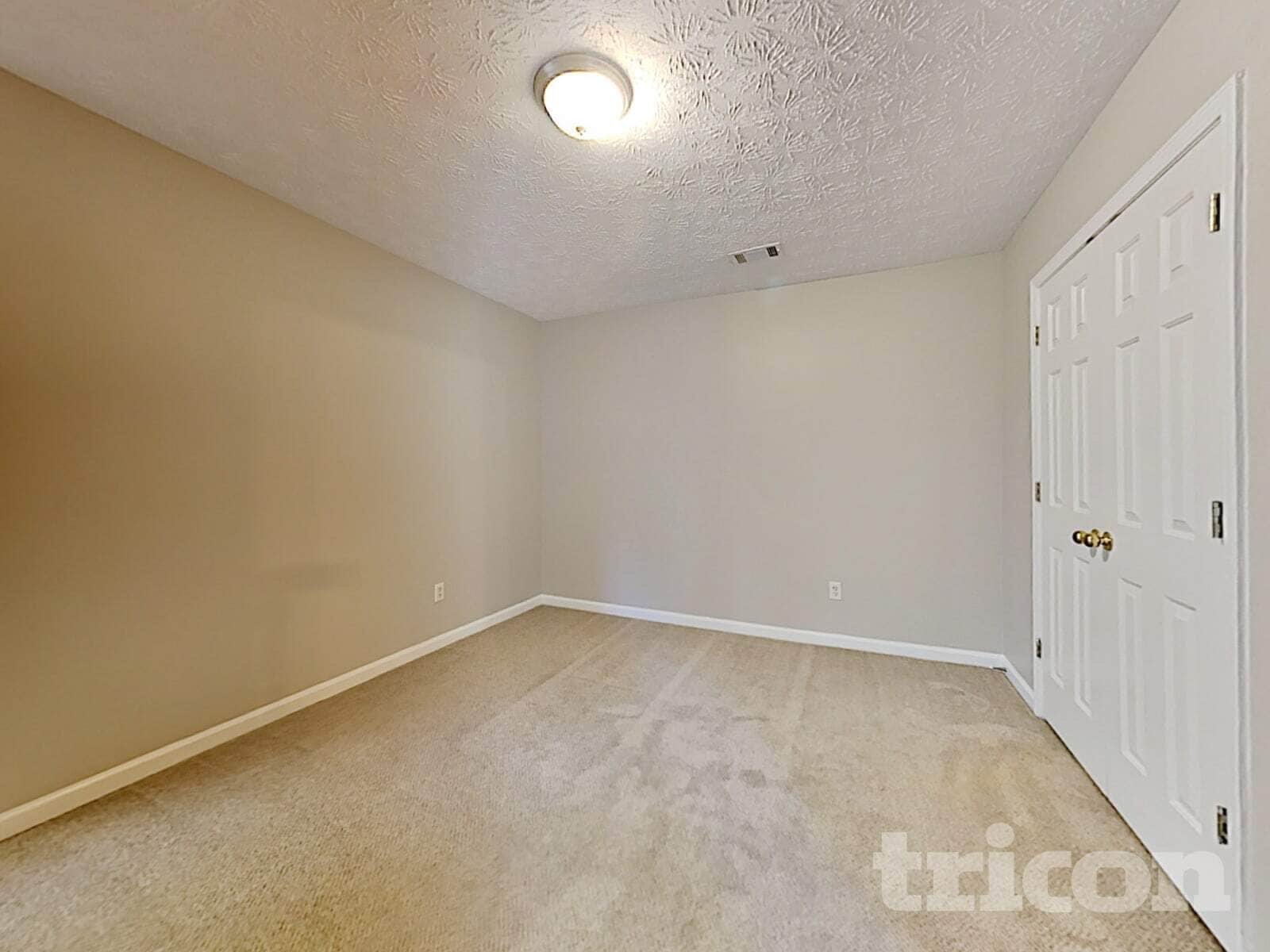 Building Photo - 806 Board Walk Ct