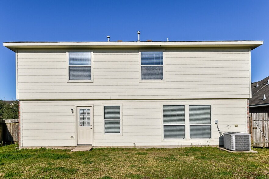 Building Photo - 2527 Floral Bloom Way