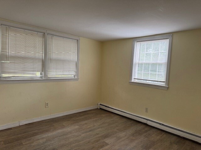 Building Photo - 82 Boylston Ln