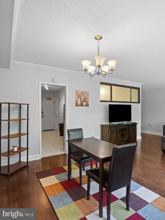 Building Photo - 3705 S George Mason Dr
