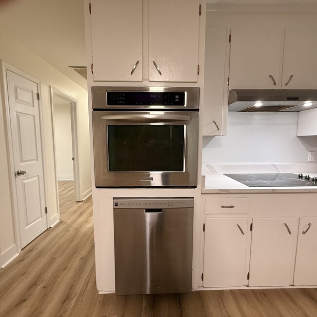 Building Photo - 1709 Neelley Rd