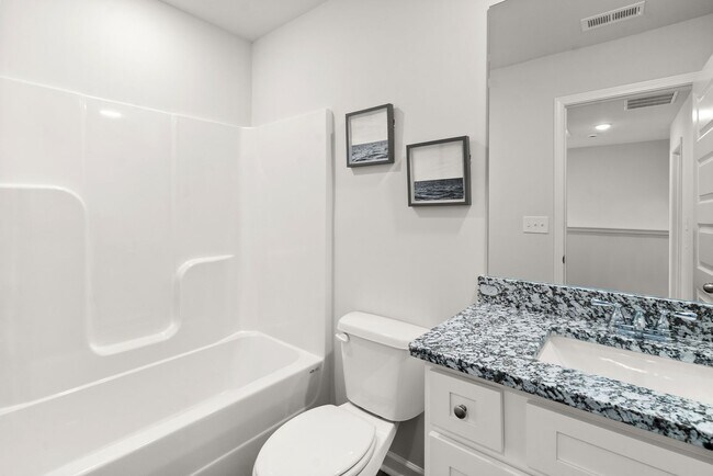 Building Photo - 3 Bedroom Townhome in Atlanta!