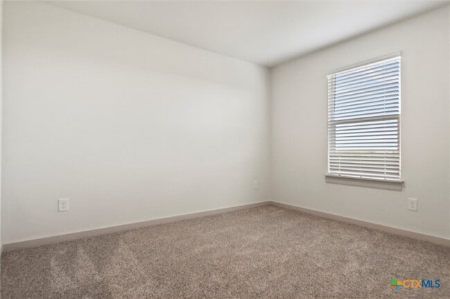 Building Photo - 530 Wilshire Rd