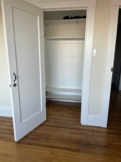 Building Photo - 652 Andover St