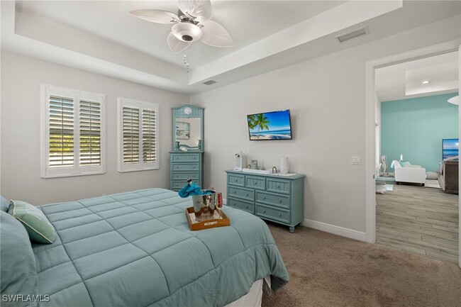 Primary Photo - 4800 SW 23rd Ave