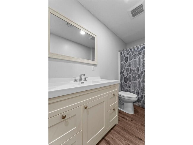 Building Photo - 1768 US-8