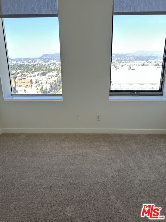 Building Photo - 3810 Wilshire Blvd