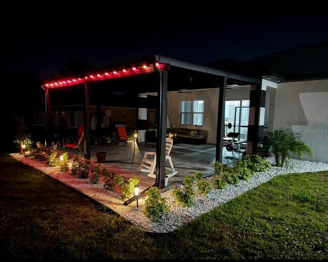 Building Photo - 1432 Nabatoff St