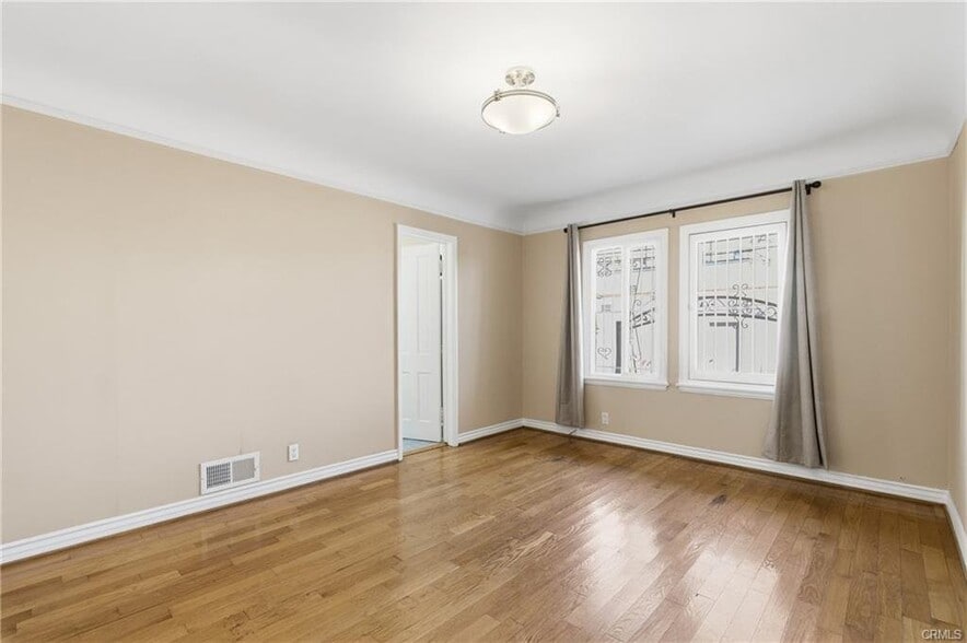 Building Photo - 238 S Detroit St