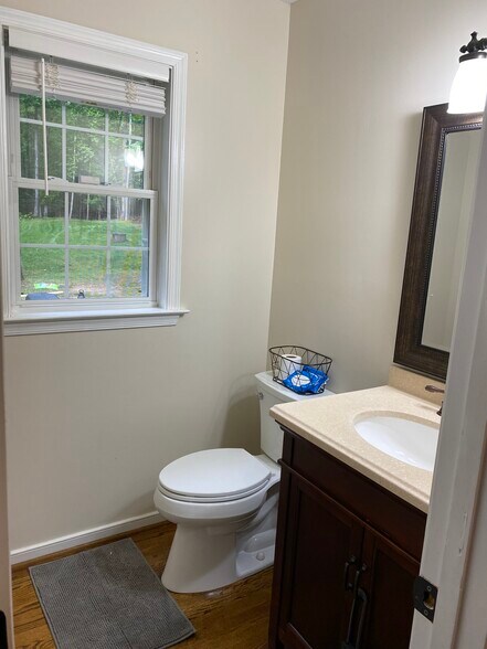 Building Photo - 2542 Loch Gate Ln