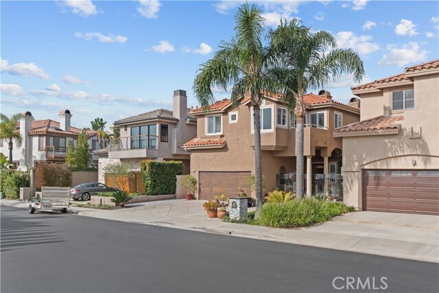 Building Photo - 22711 Las Brisas Cir